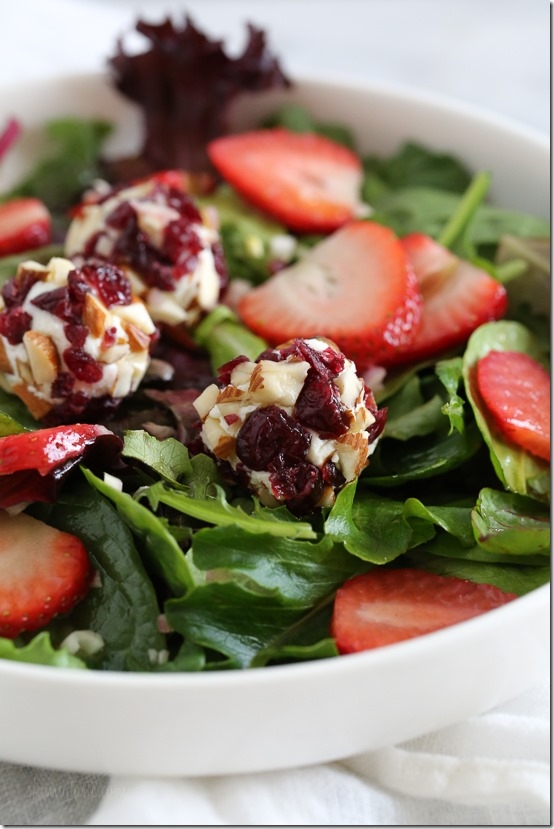 Strawberry-Salad-with-Goat-Cheese-1